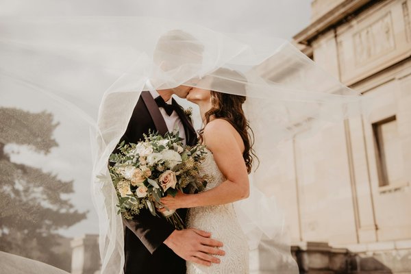 L'urne mariage voyage : le symbole parfait de votre amour